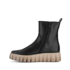 *FINAL SALE*56.481-67 - Black Smooth Leather