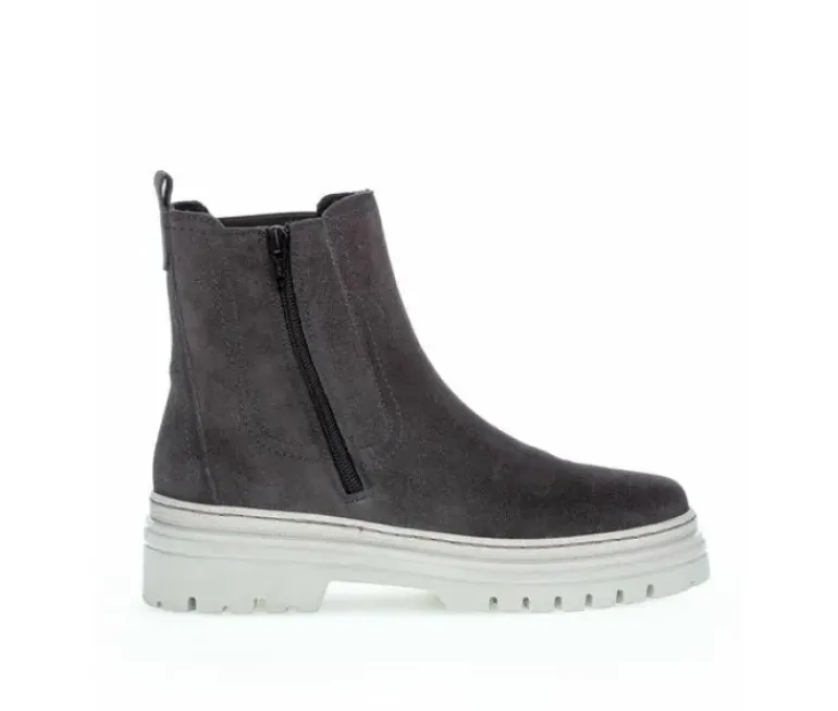 *FINAL SALE*71720.19 - Pepper Suede